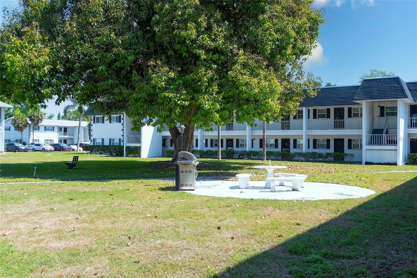 BURGUNDY UNIT ONE - Residential