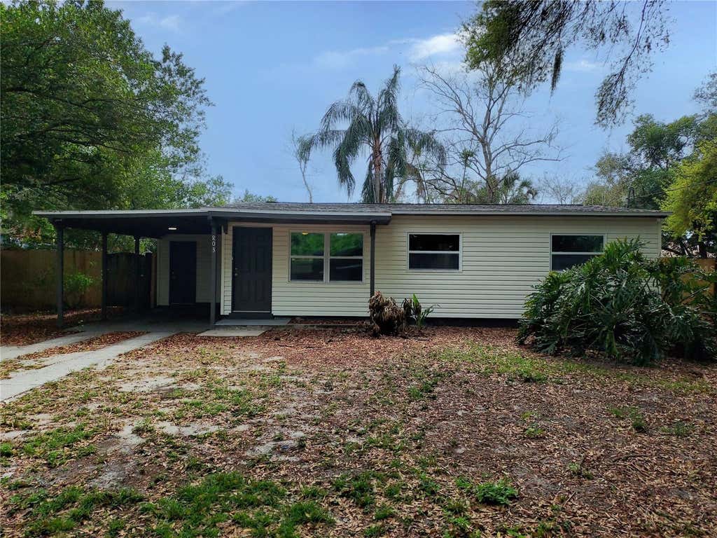 Photo of 803 Valencia Road, Plant City, FL 33563 (MLS # TB8508091)