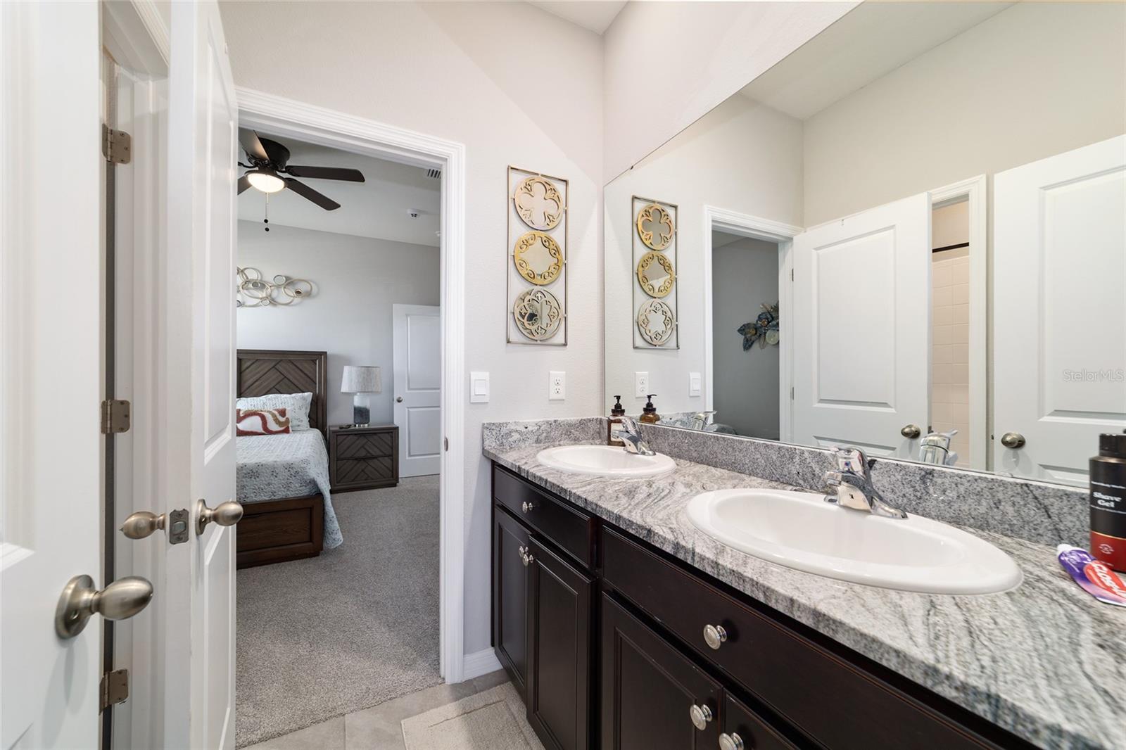 BROOKHAVEN - Residential