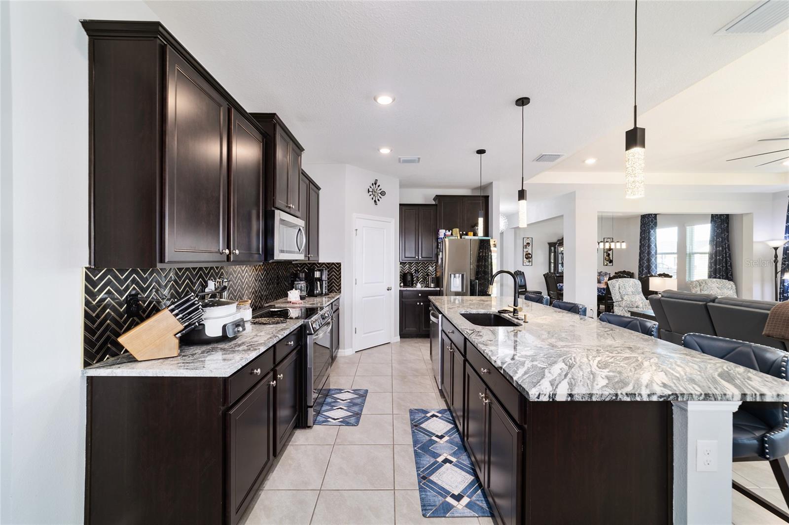 BROOKHAVEN - Residential