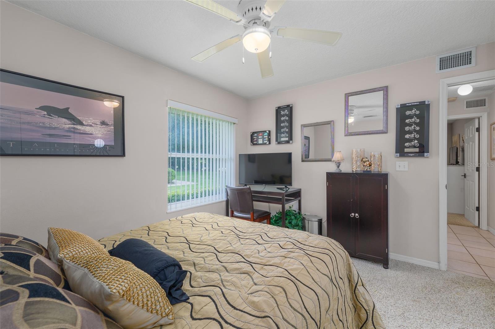 CYPRESS KNOLLS - Residential