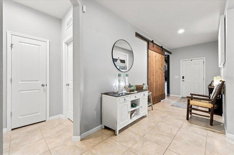 8662 Rindge Road, Polk City, FL 33868