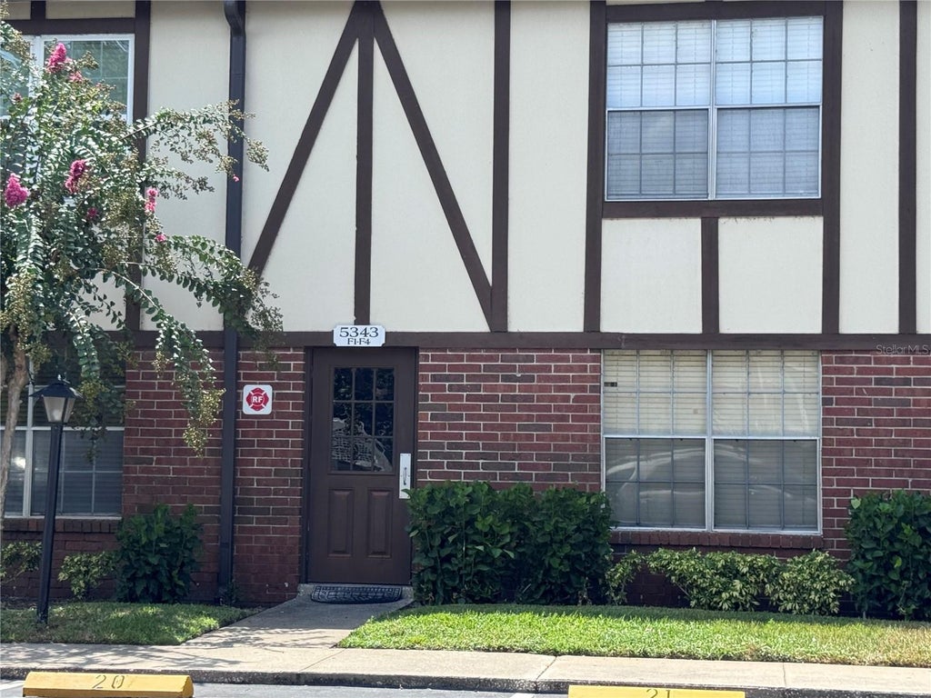 Photo of 5343 Hansel Avenue #F4, Orlando, FL 32809 (MLS # O6437769)