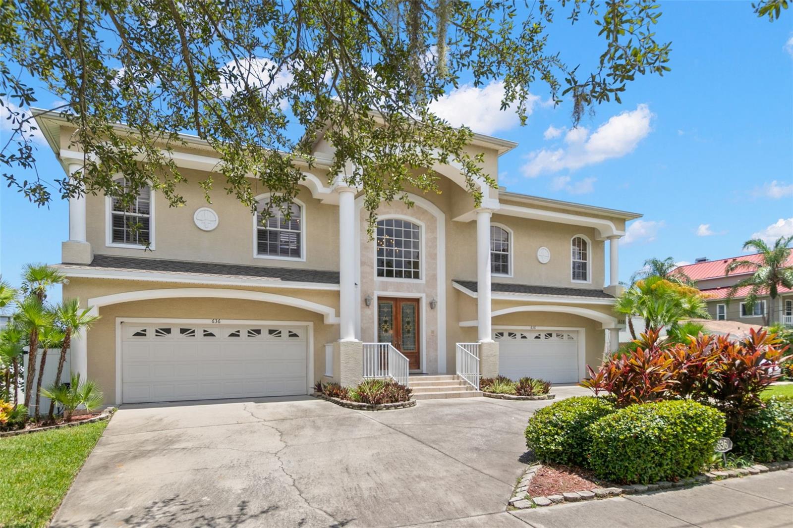 636 BAYSHORE DRIVE
