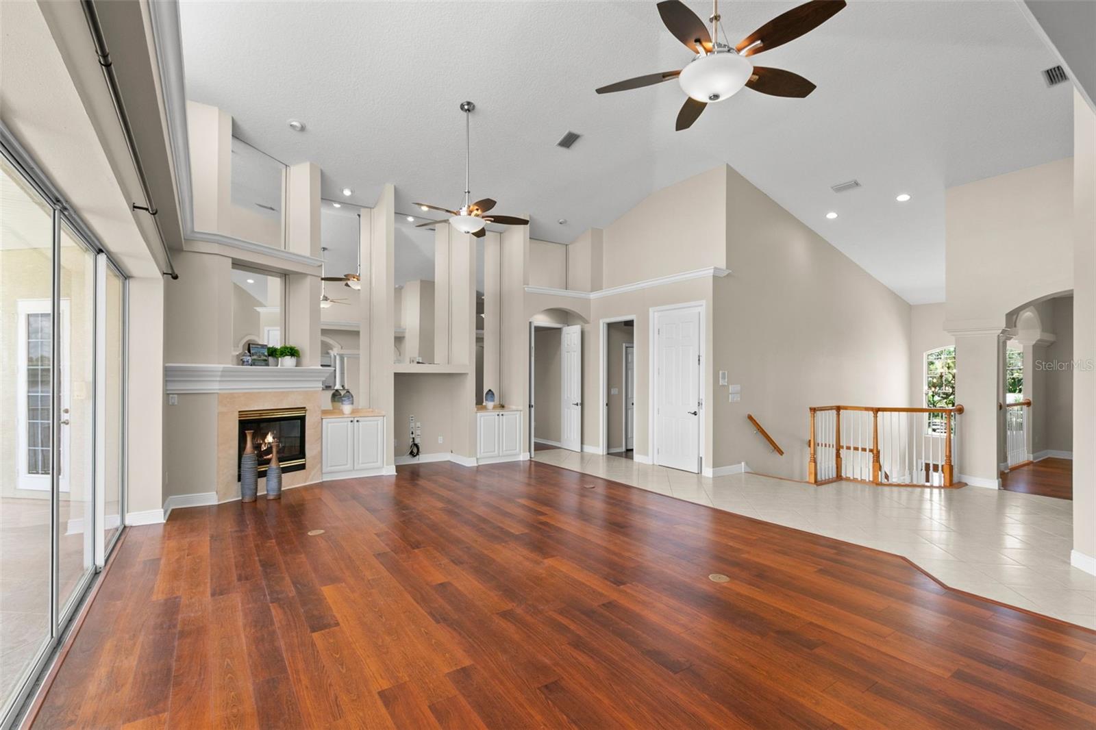 SUNSET HILLS - Residential