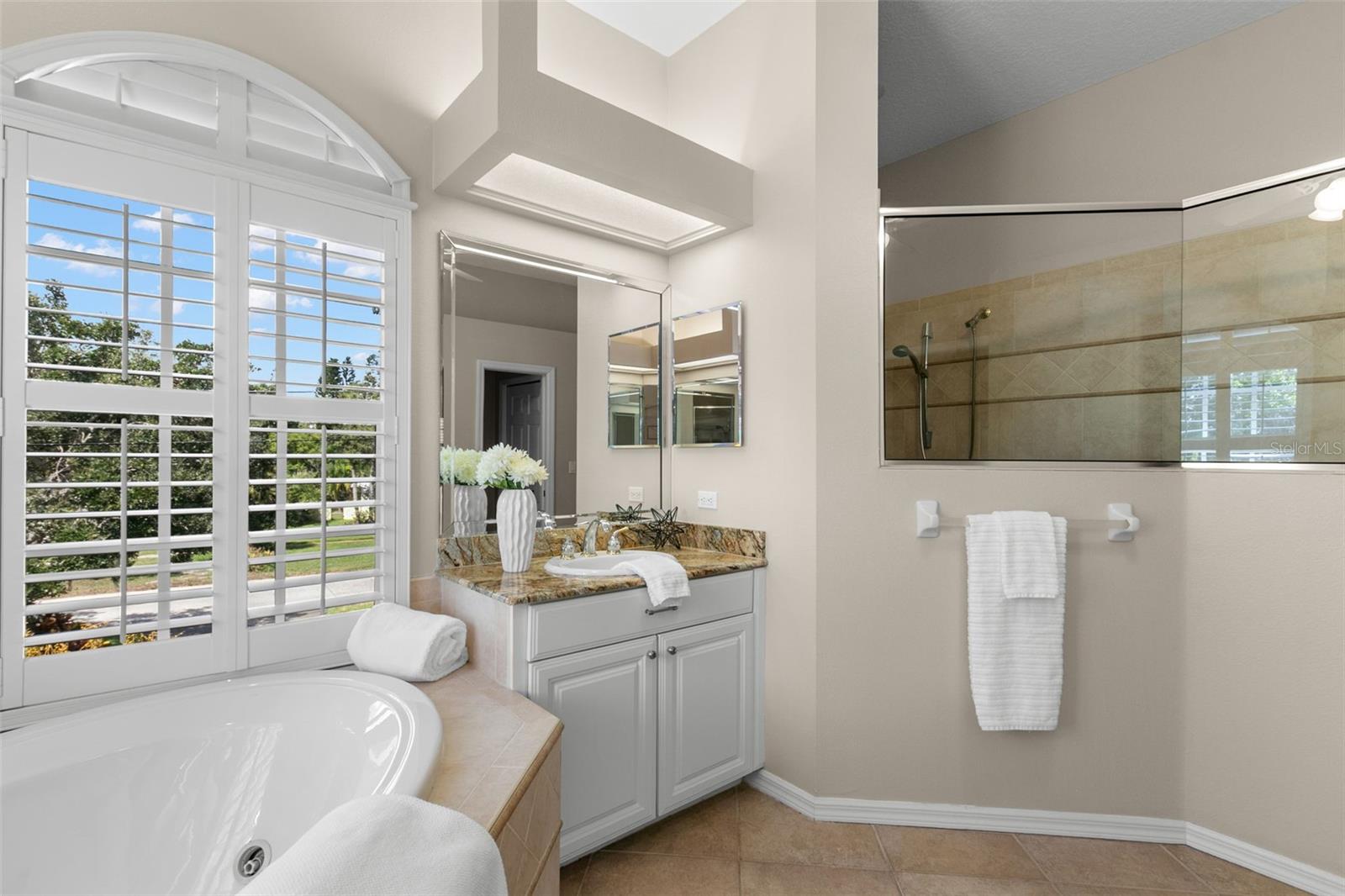 SUNSET HILLS - Residential