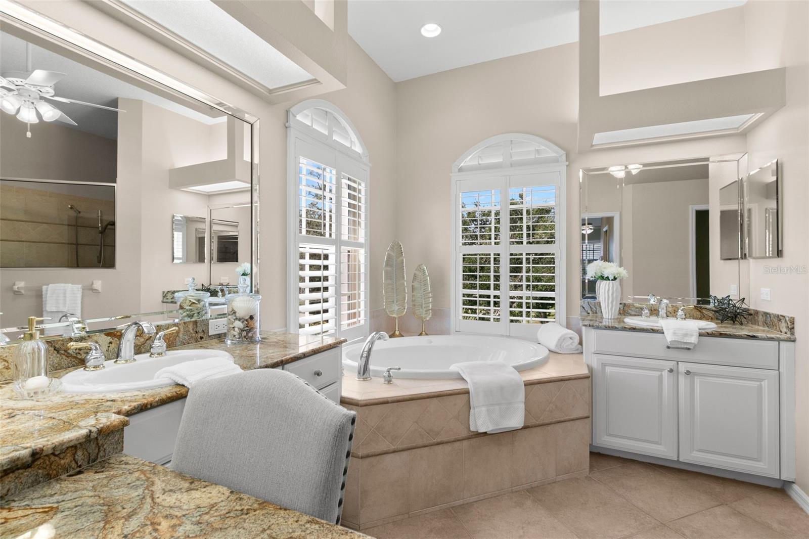 SUNSET HILLS - Residential