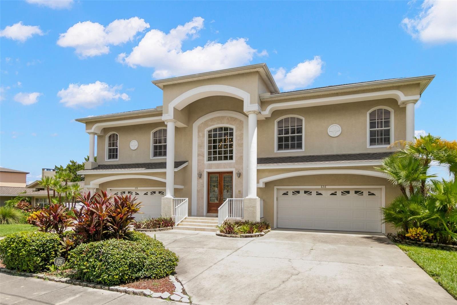 636 BAYSHORE DRIVE