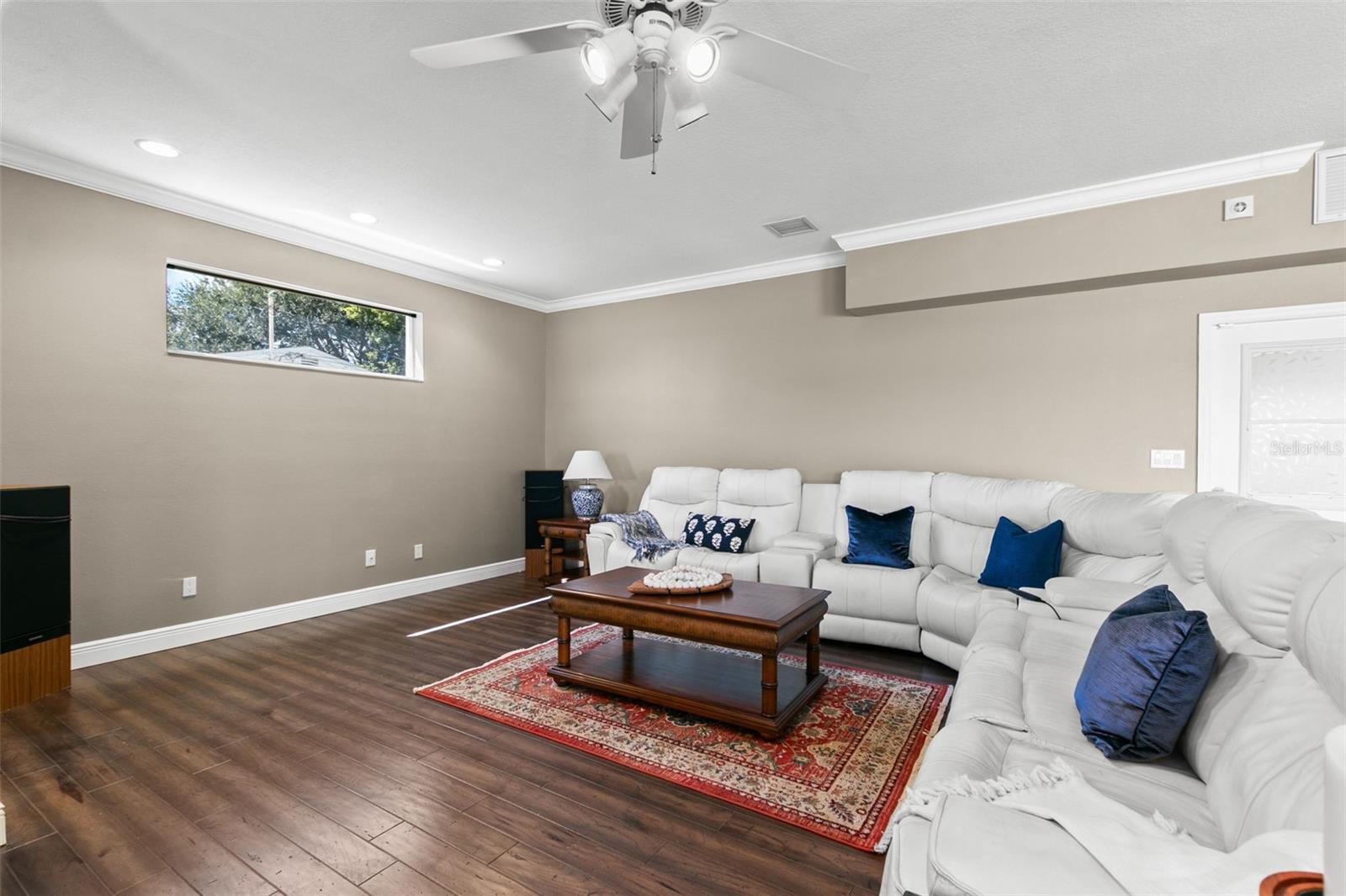 SUNSET HILLS - Residential