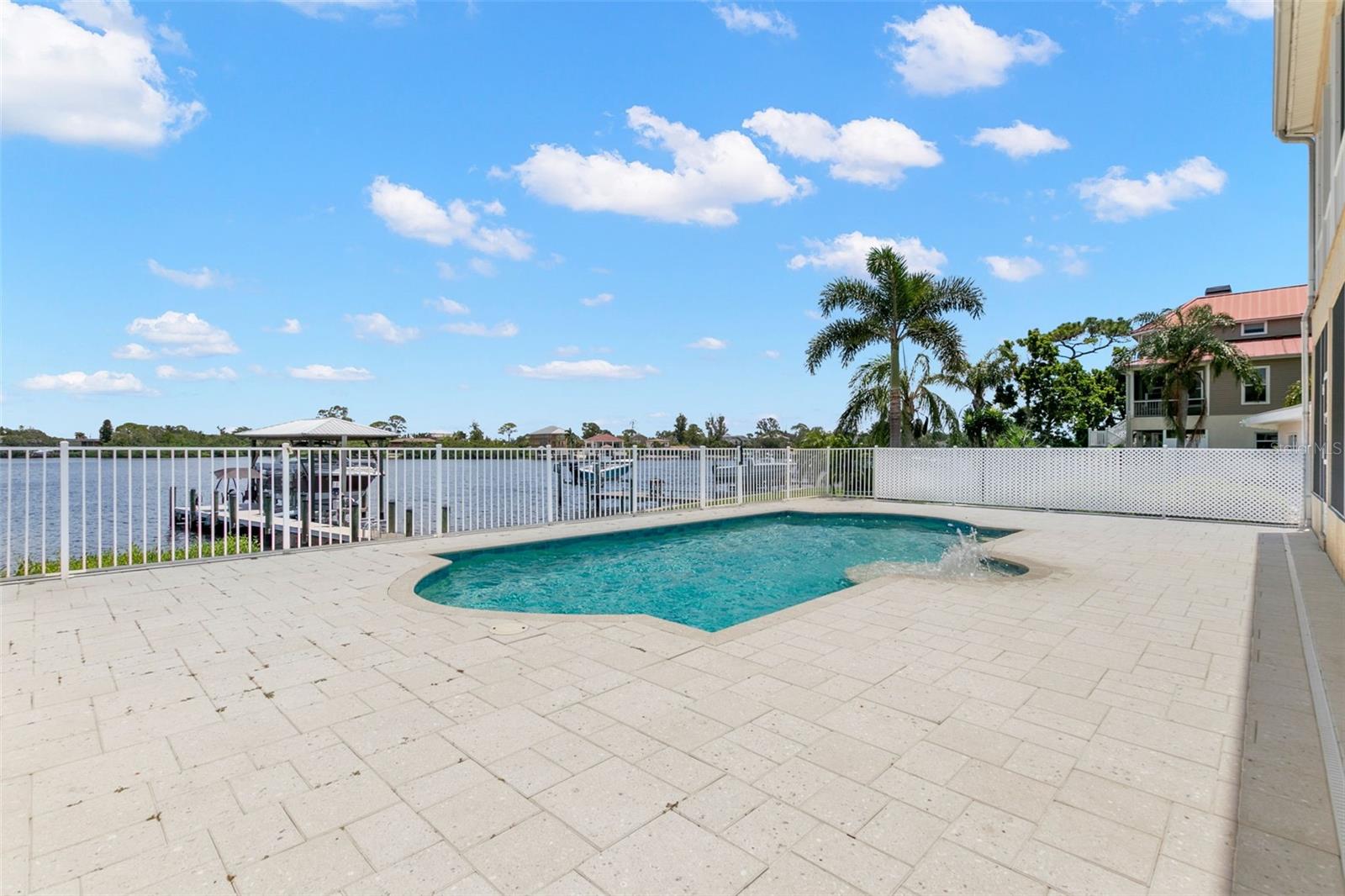 SUNSET HILLS - Residential