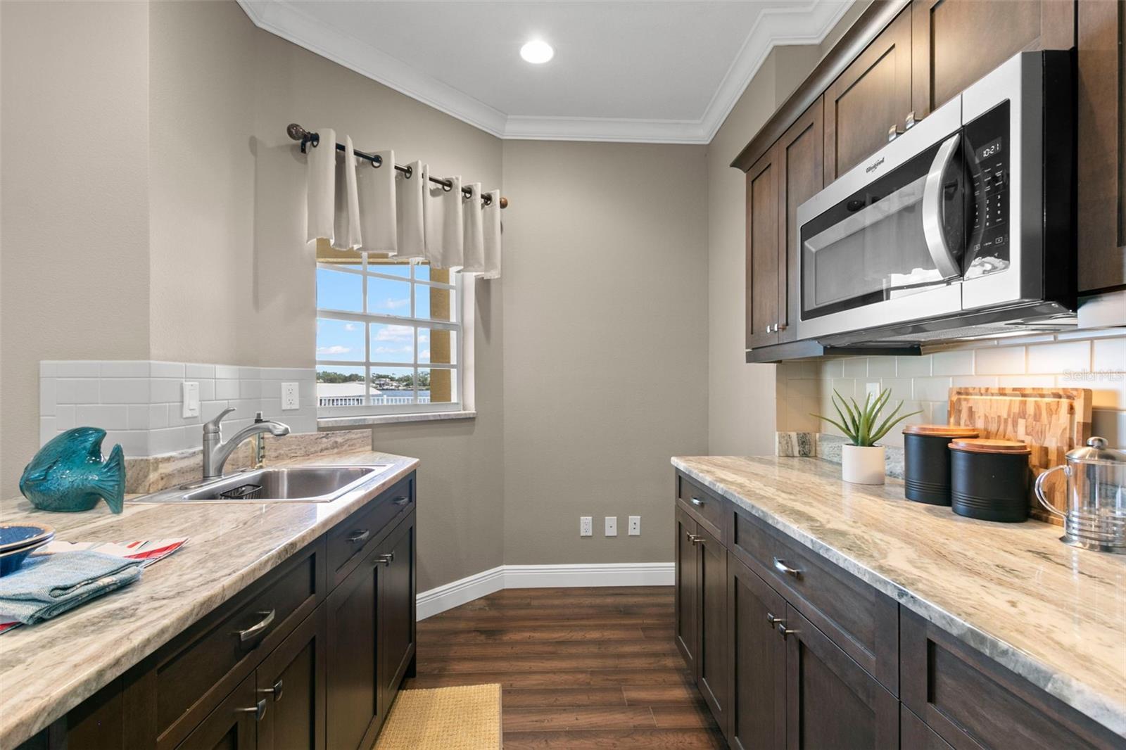 SUNSET HILLS - Residential