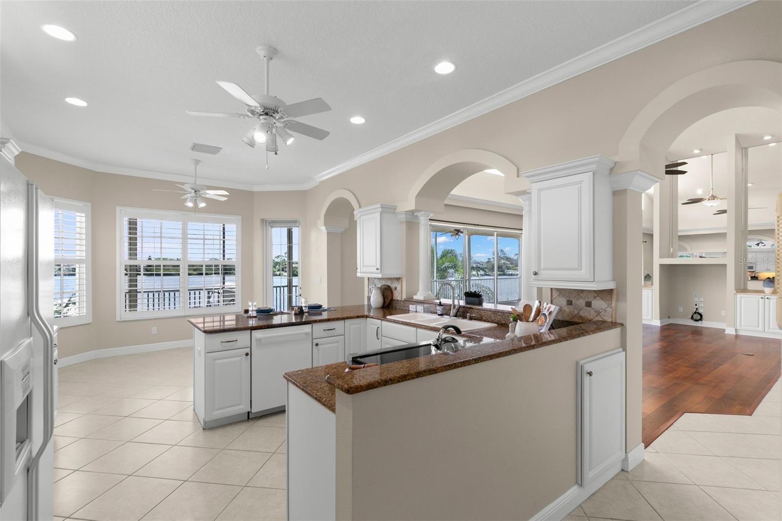 SUNSET HILLS - Residential