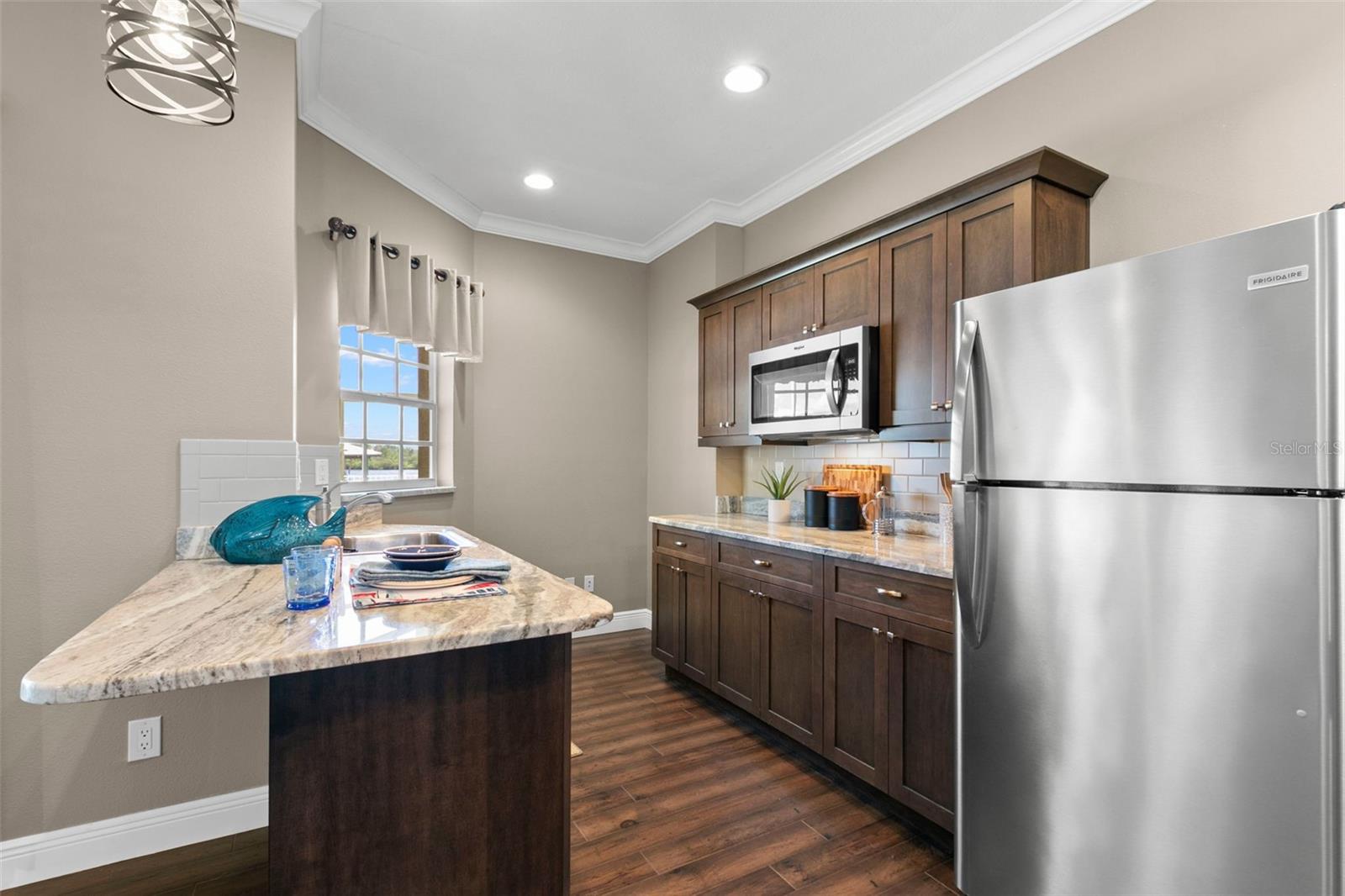 SUNSET HILLS - Residential