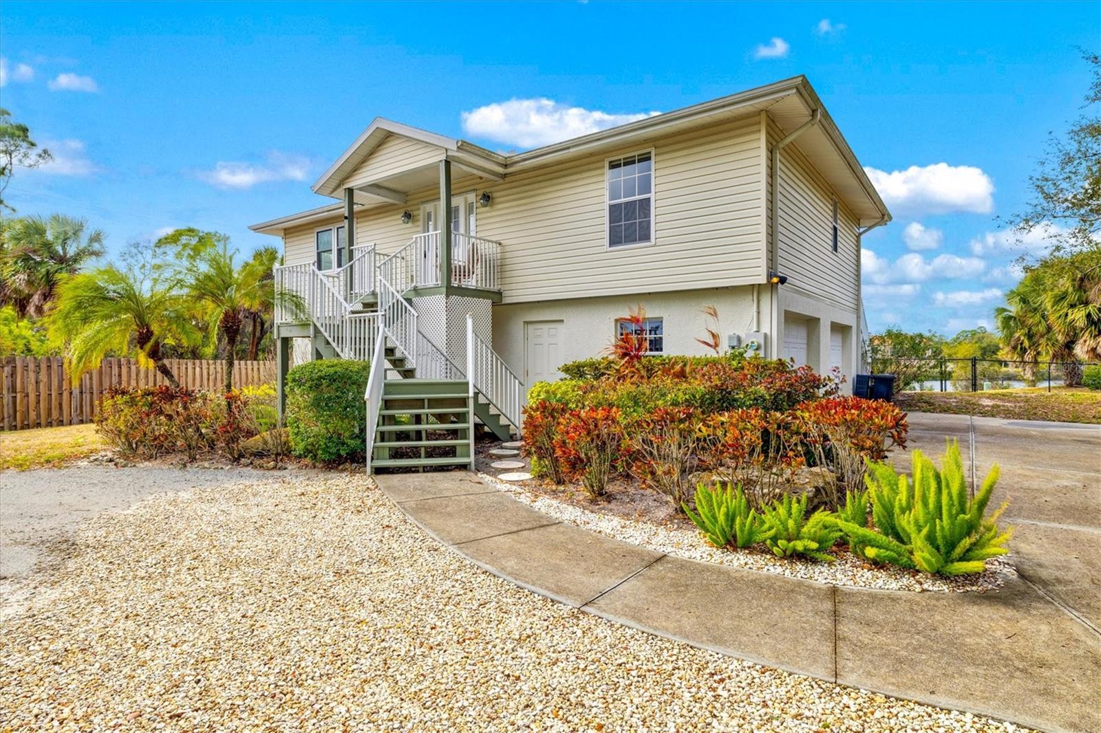 DALELAKE ESTATES - Residential