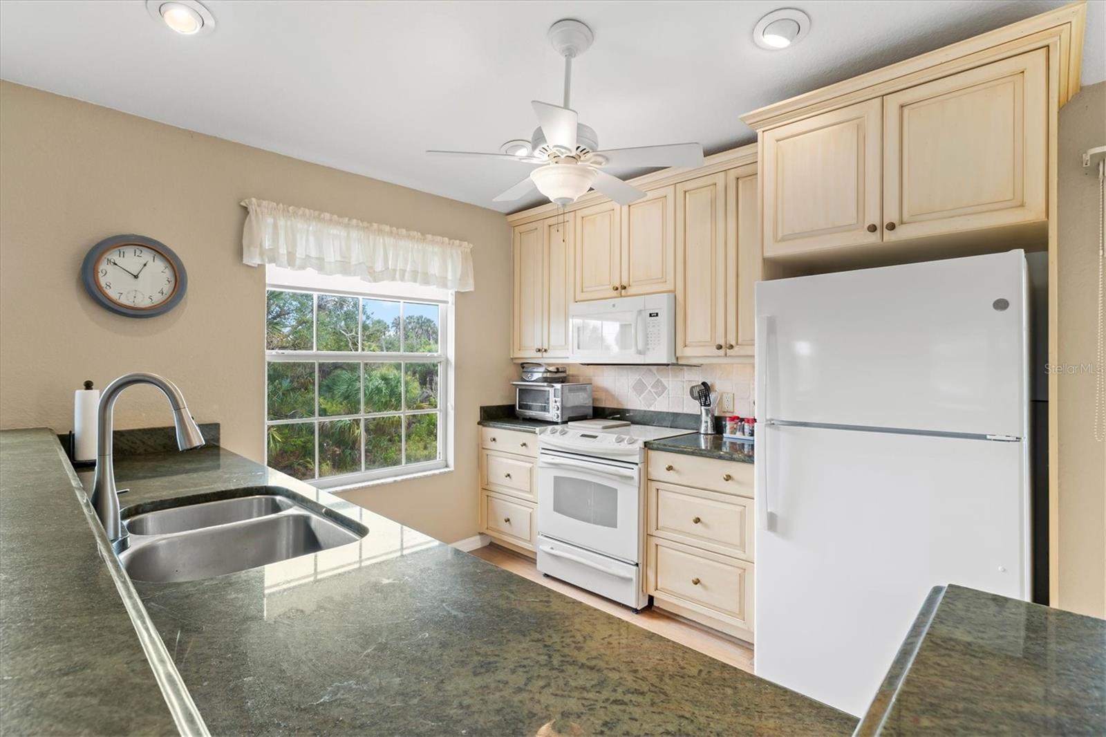 DALELAKE ESTATES - Residential