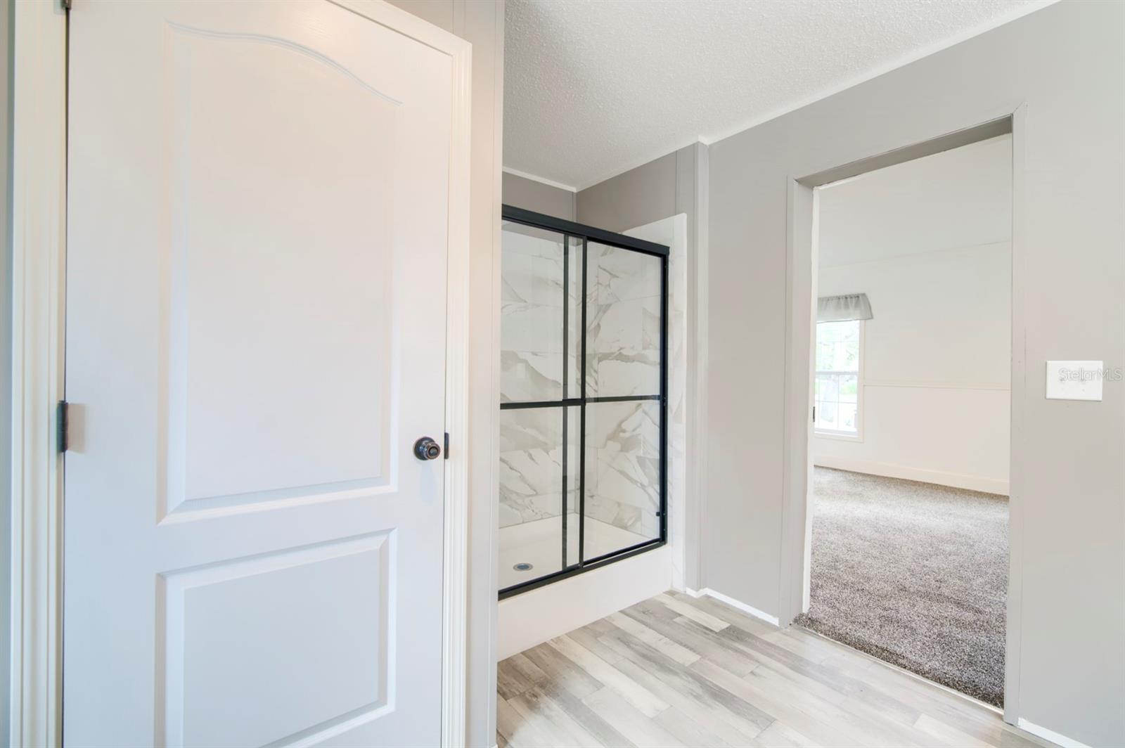 ENZO ESTATES - Residential