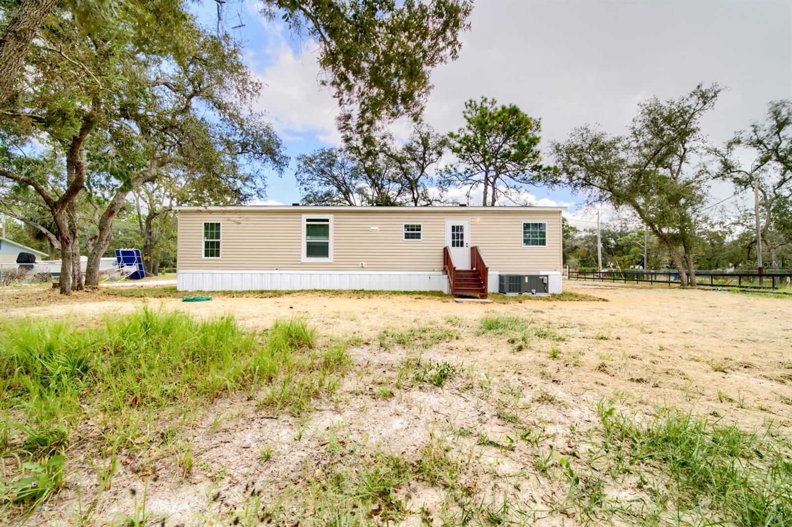 ENZO ESTATES - Residential