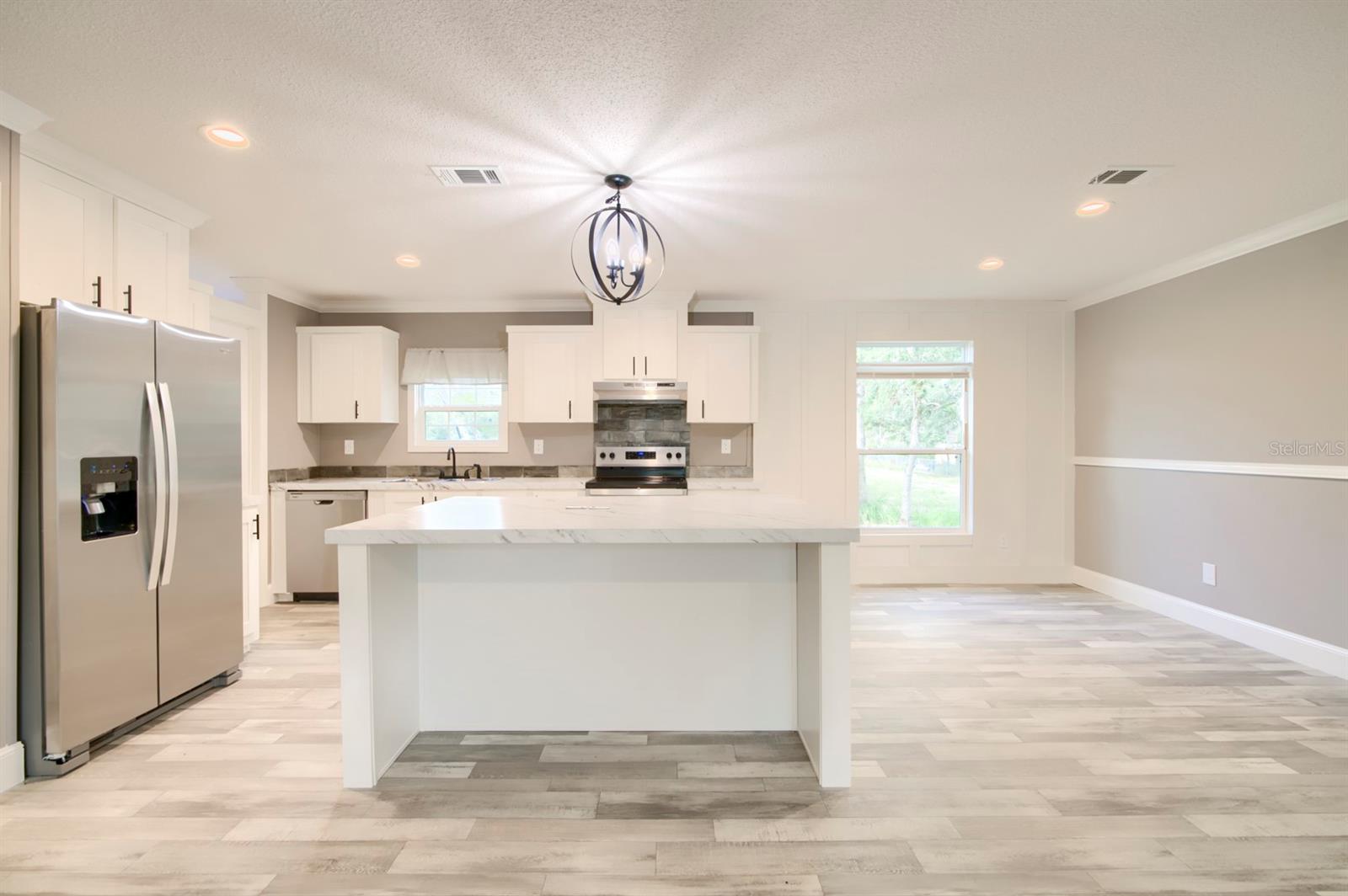 ENZO ESTATES - Residential