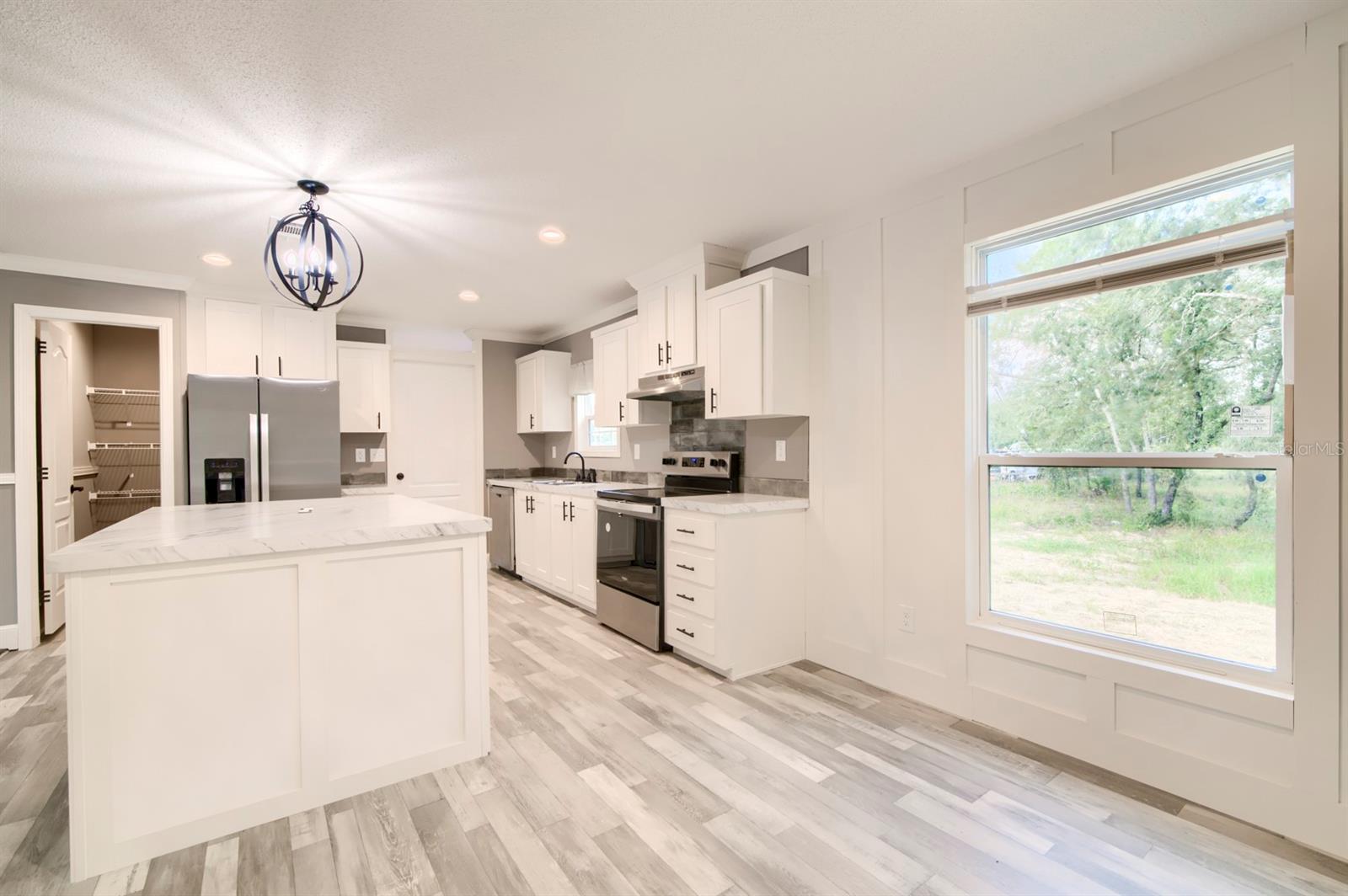 ENZO ESTATES - Residential