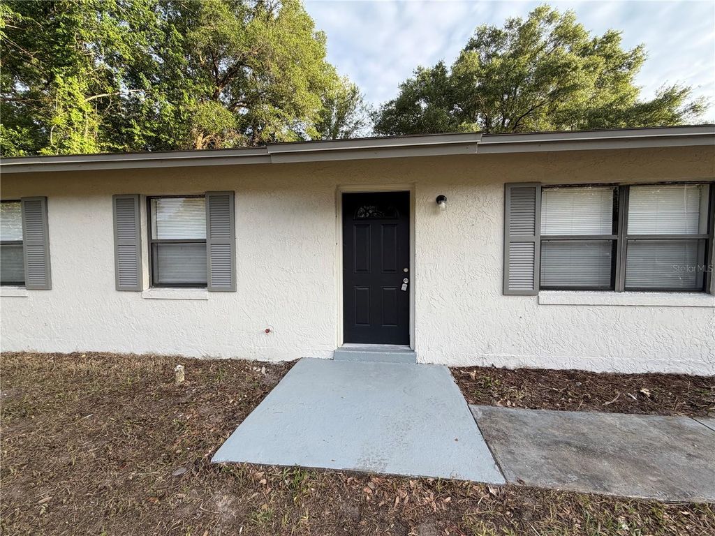 Photo of 330 Dogwood Avenue, Orange City, FL 32763 (MLS # O6402036)