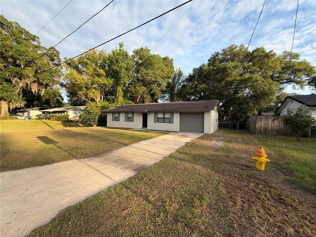 Photo of 330 Dogwood Avenue, Orange City, FL 32763 (MLS # O6402036)