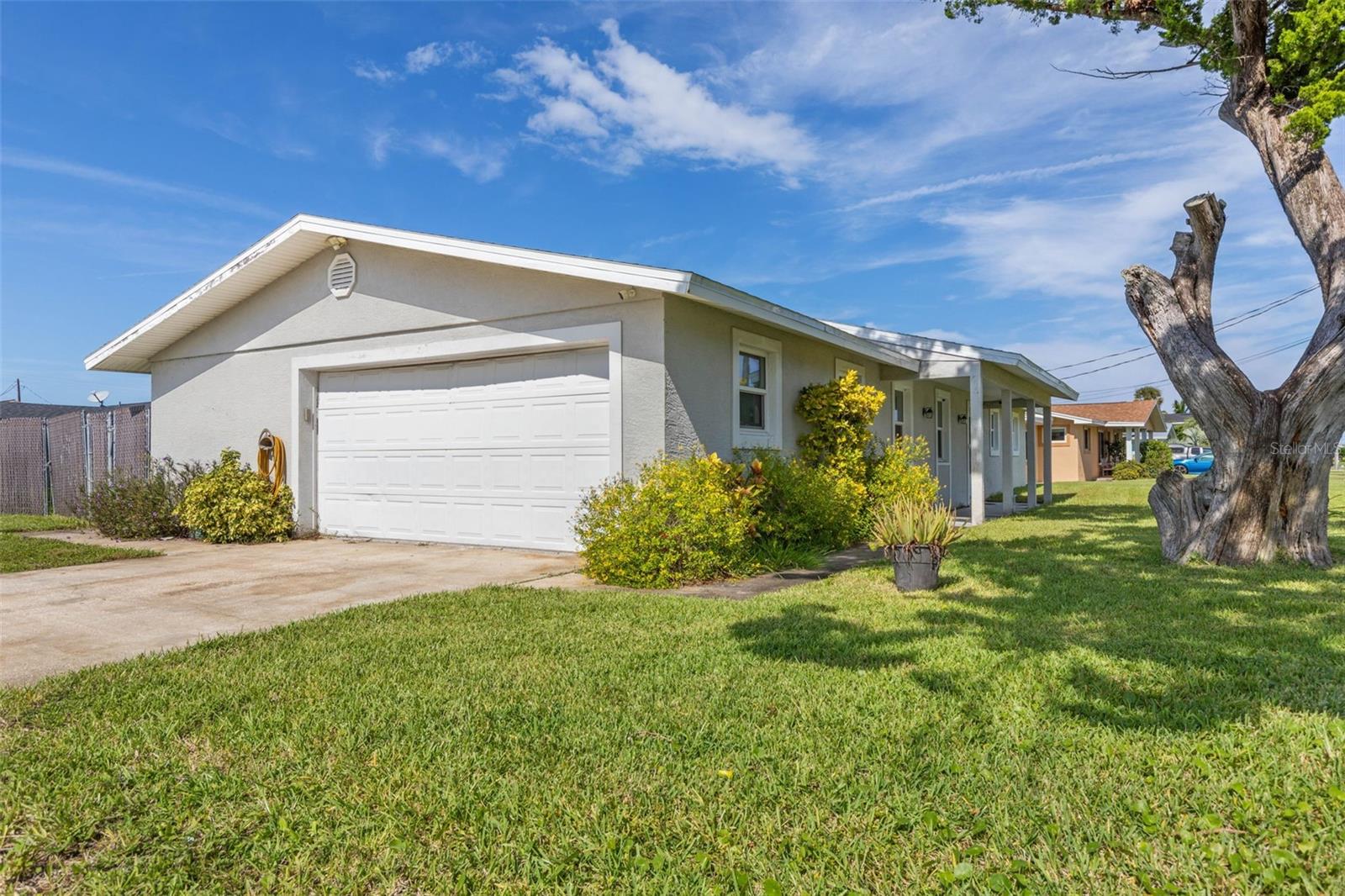 PALM HARBOR ESTATES - Residential