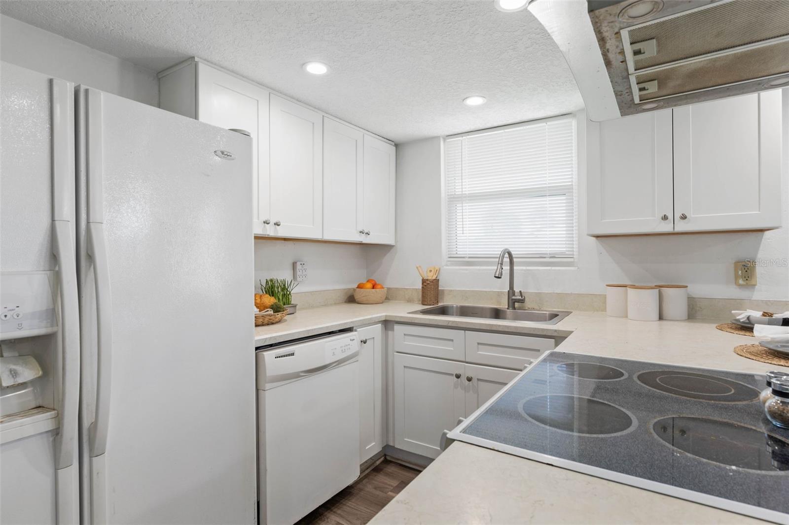 PALM HARBOR ESTATES - Residential