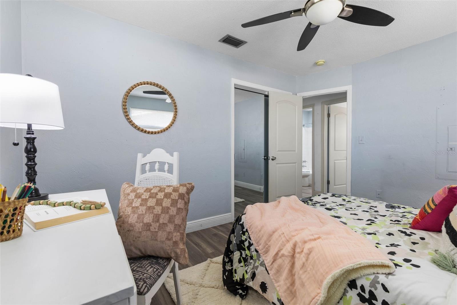 PALM HARBOR ESTATES - Residential