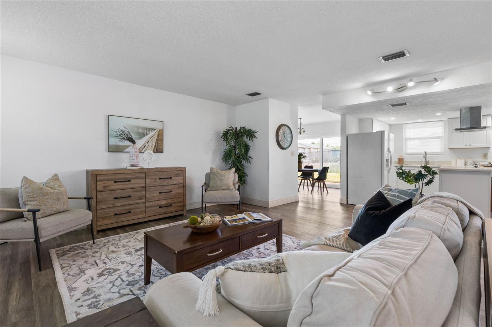 PALM HARBOR ESTATES - Residential