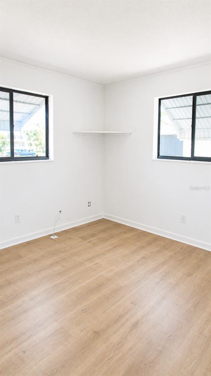 9321 APPLECREST DRIVE