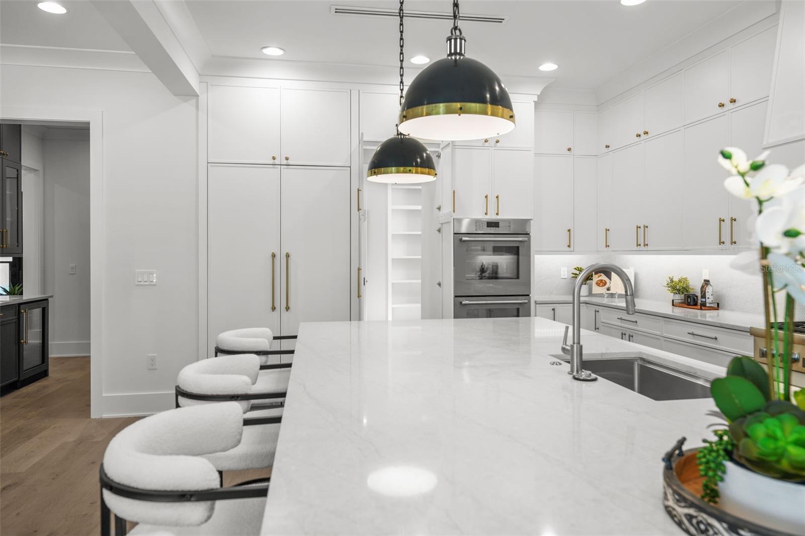 SUNSET PARK - Residential