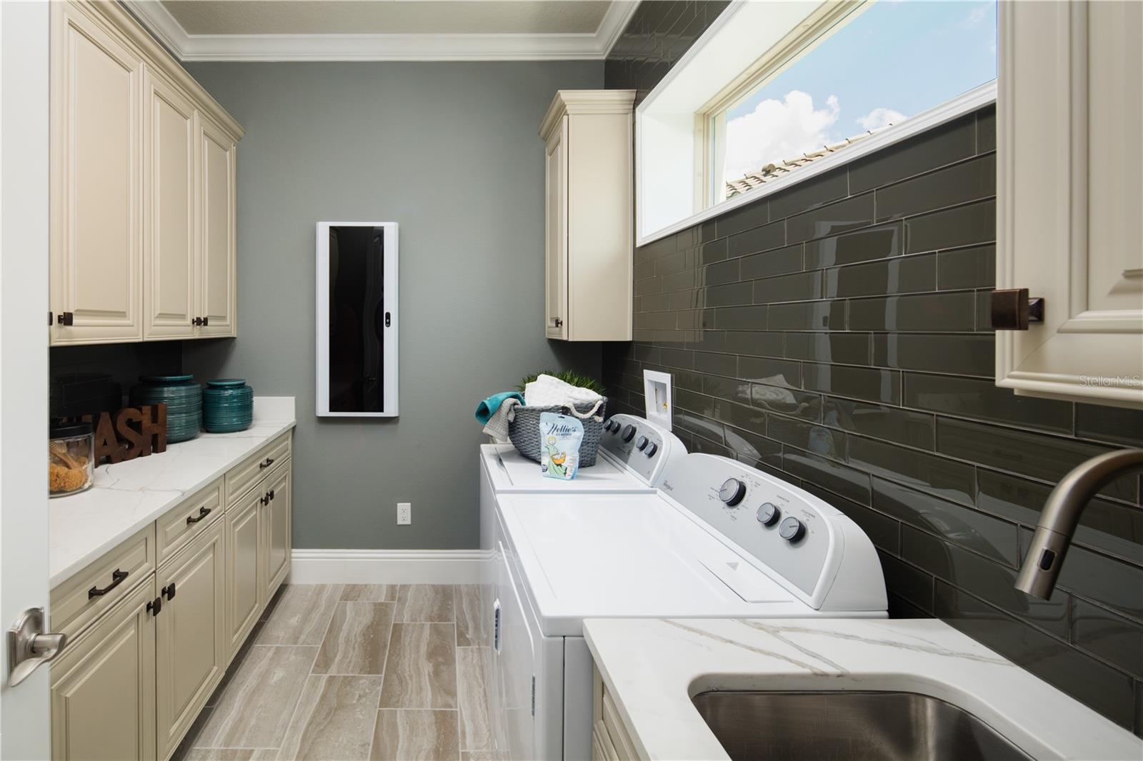 EAGLE CRK VILLAGE L PH 3B - Residential