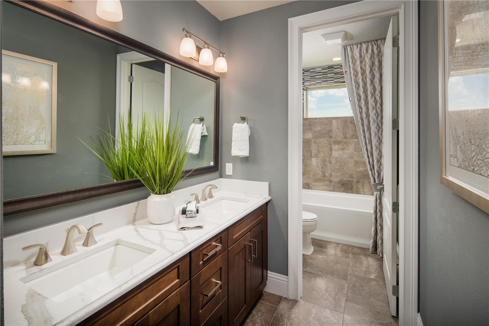 EAGLE CRK VILLAGE L PH 3B - Residential