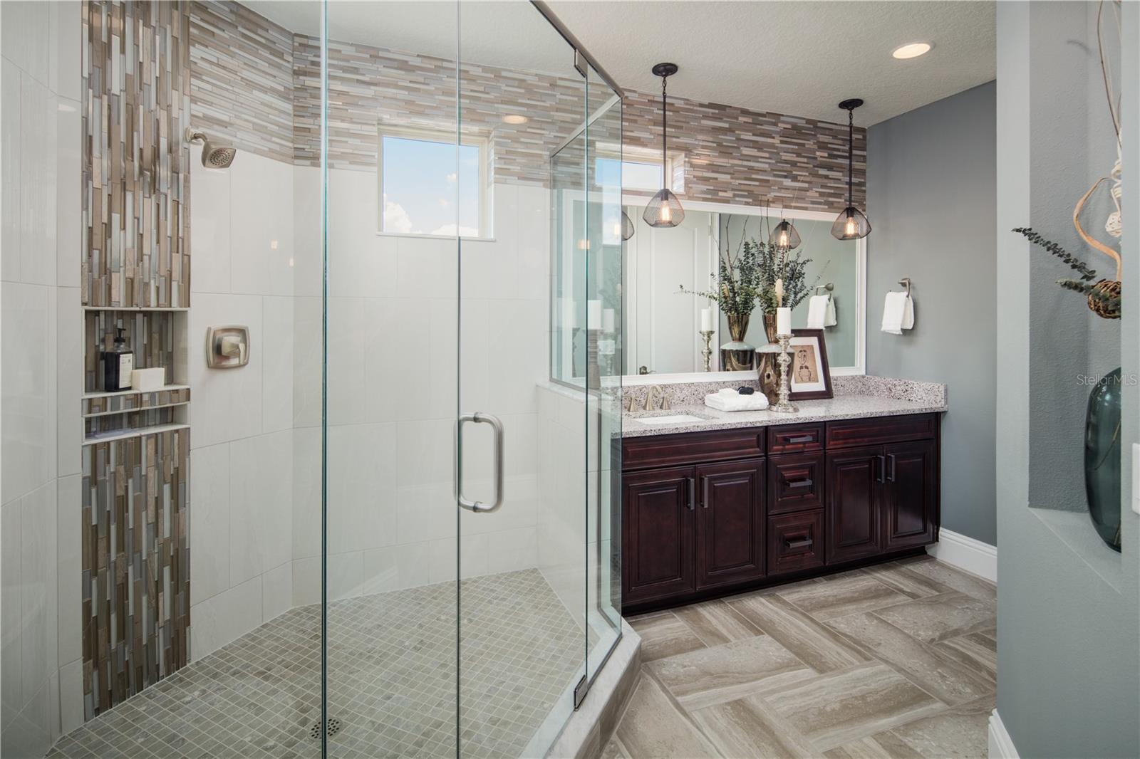 EAGLE CRK VILLAGE L PH 3B - Residential