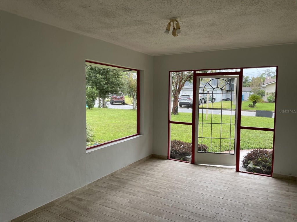 Photo of 2215 Lauderdale Court, Orlando, FL 32805 (MLS # O6448064)