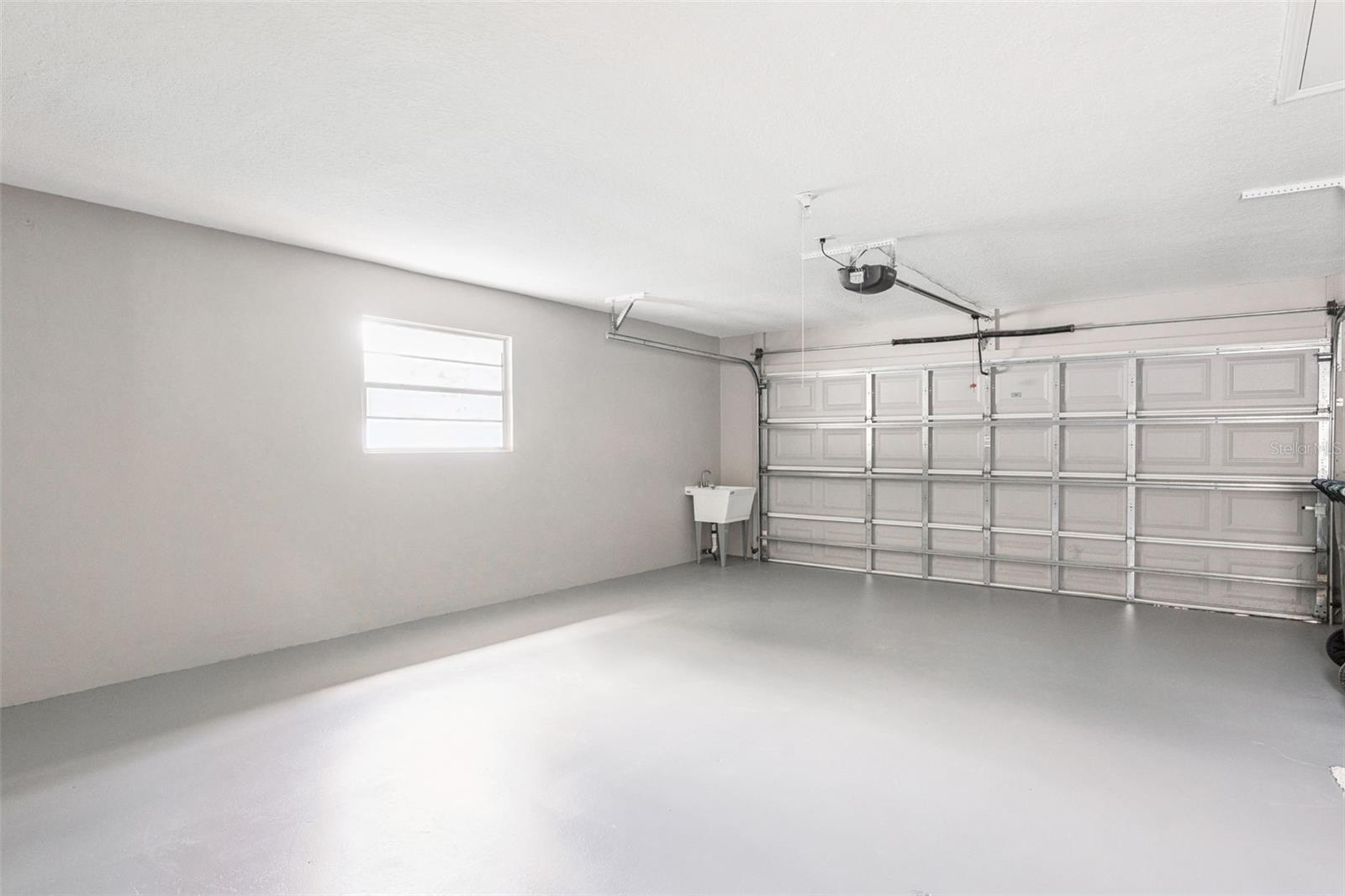 MERCERDEES GROVE - Residential