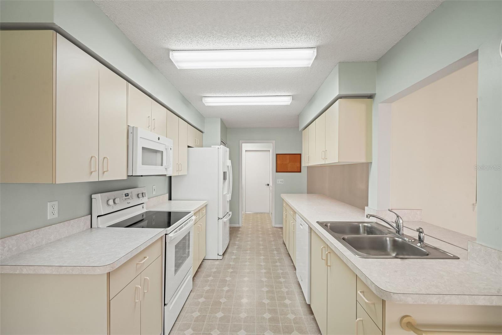 TIMBER PINES - Residential