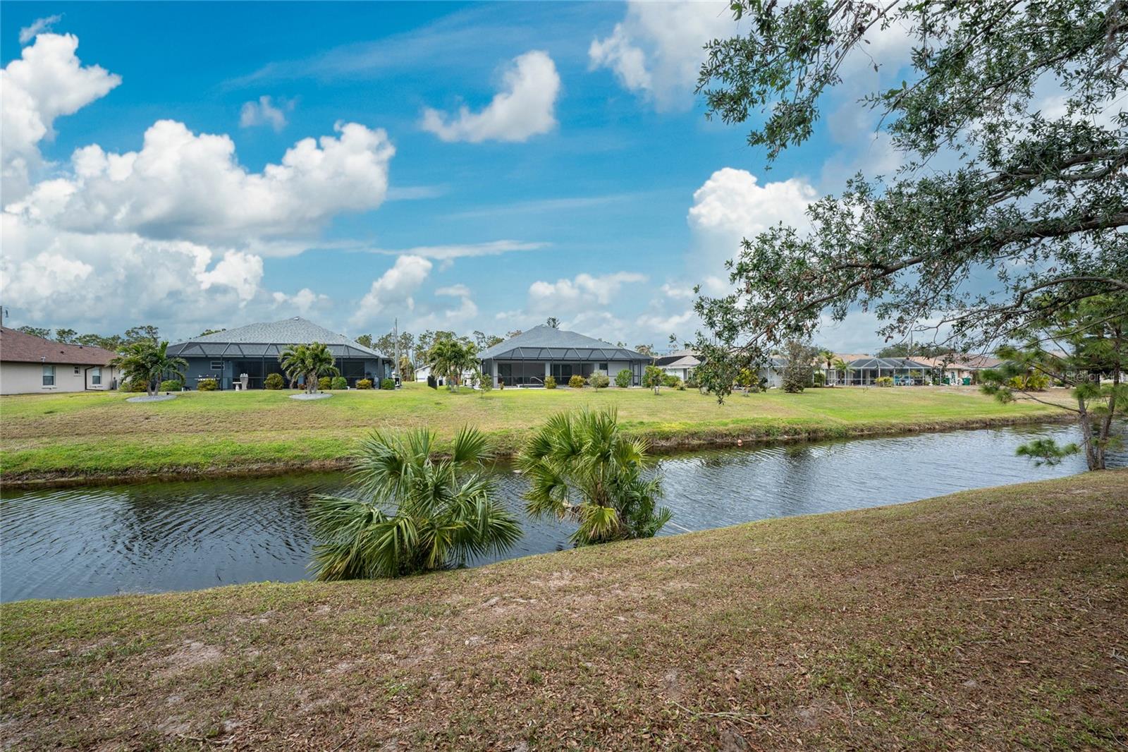 ROTONDA WEST - Residential