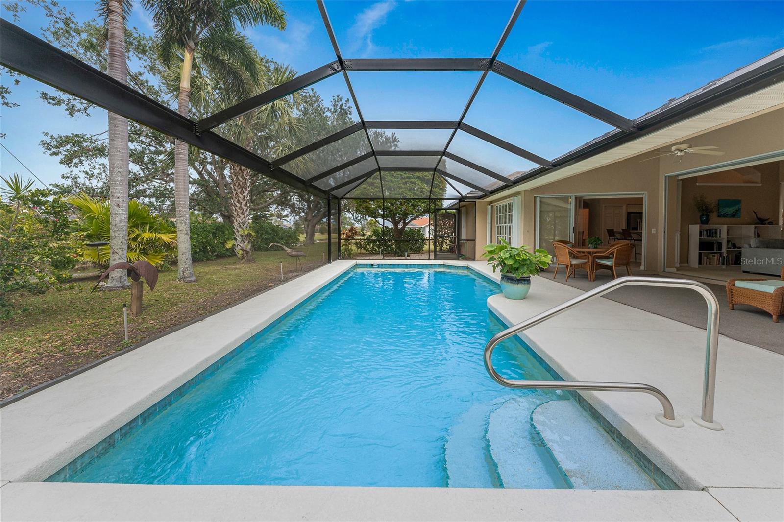 ROTONDA WEST - Residential