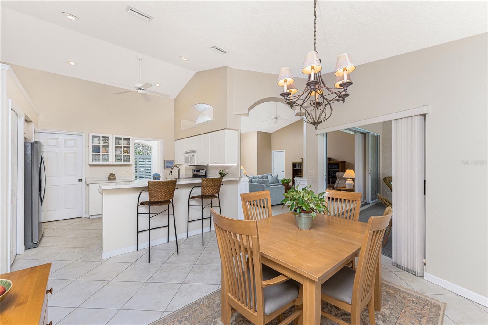 ROTONDA WEST - Residential