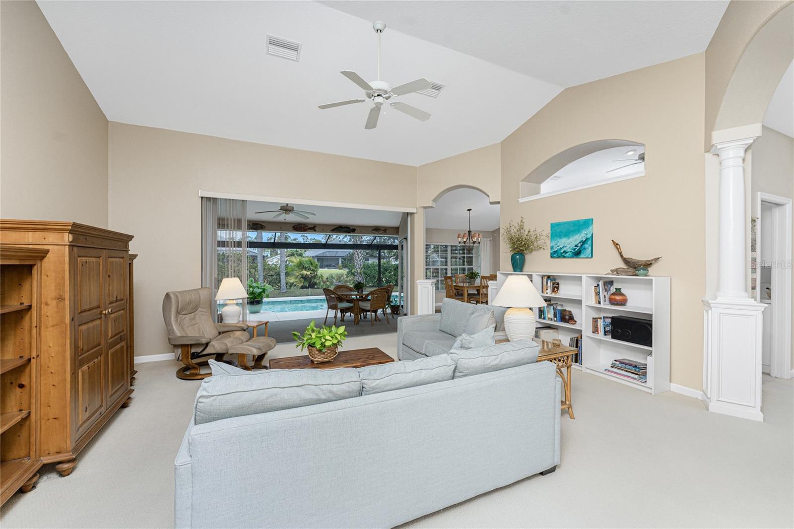 ROTONDA WEST - Residential