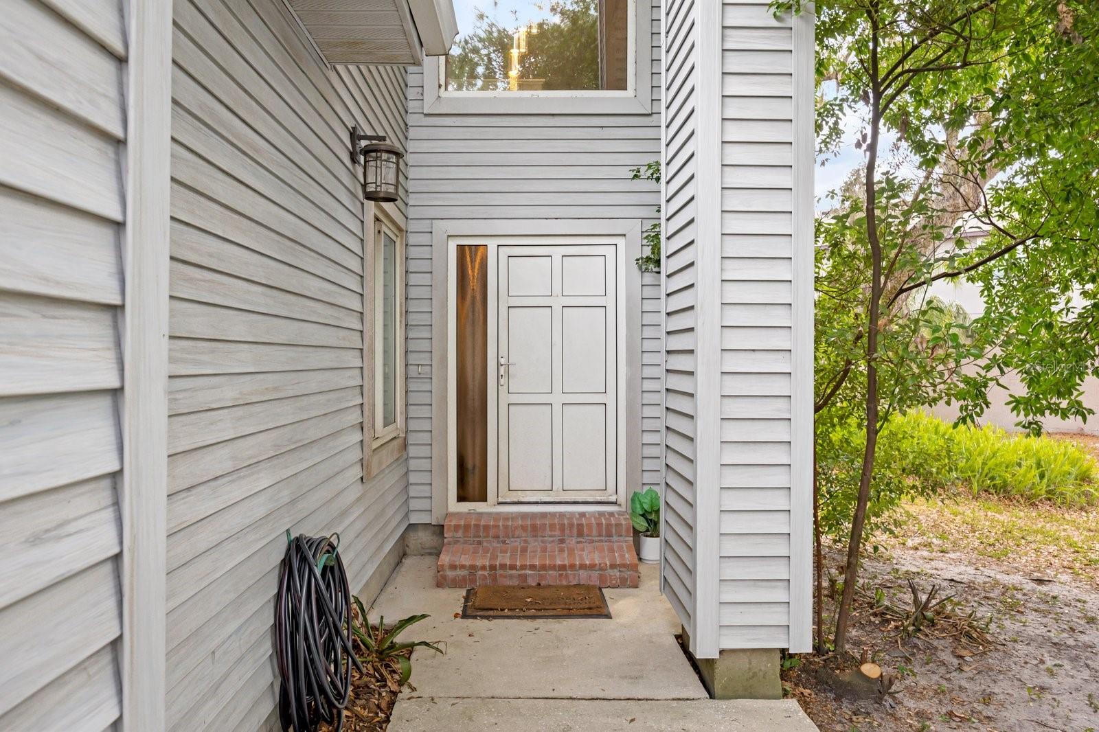 9722 TIFFANY OAKS LANE