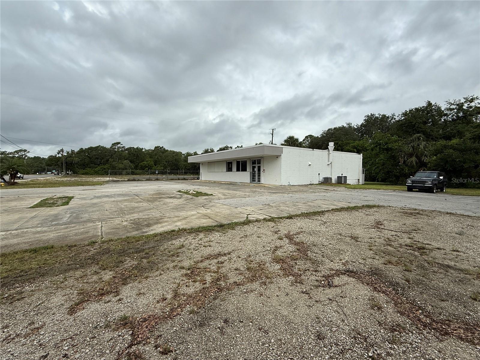 2153 STATE ROAD 44