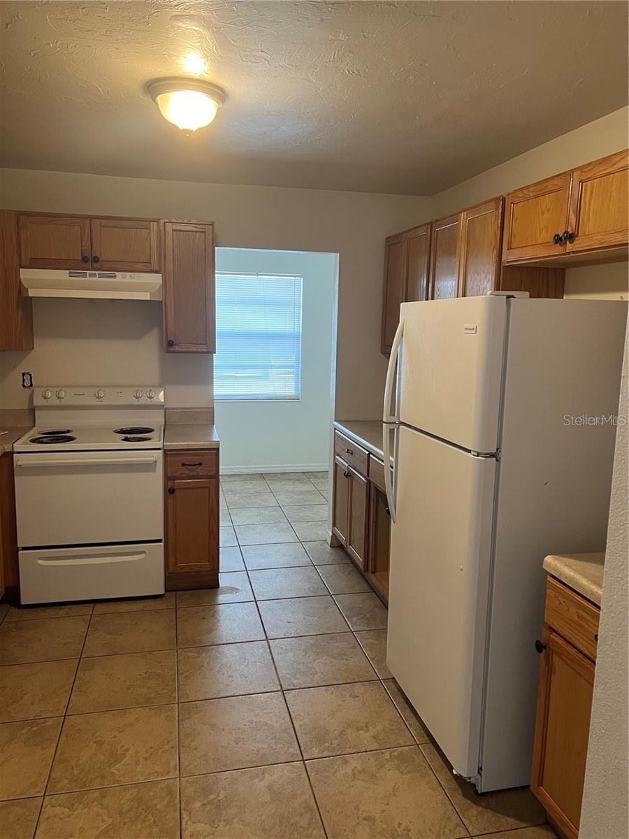 NORTH RIVERSIDE PARK - Residential Lease