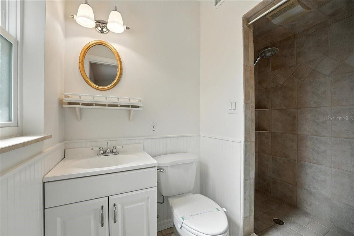 LAKE KNOWLES TERRACE - Residential Lease