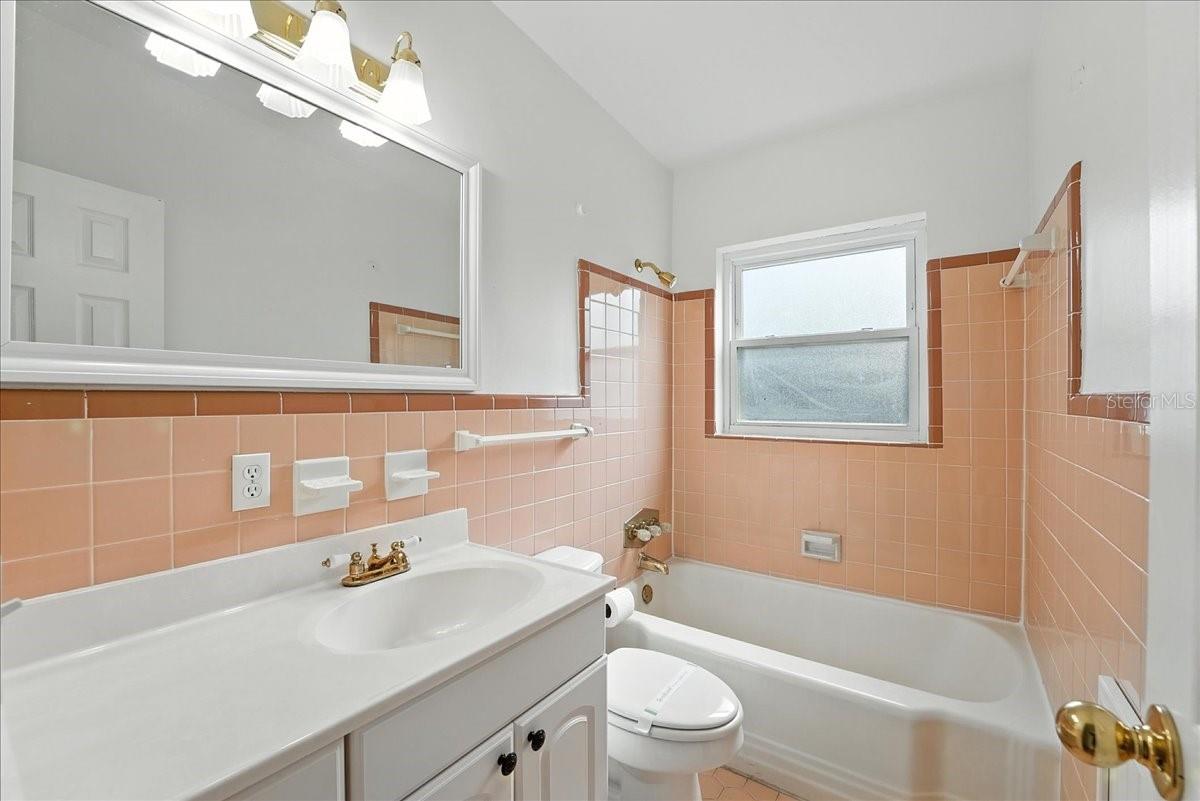 LAKE KNOWLES TERRACE - Residential Lease