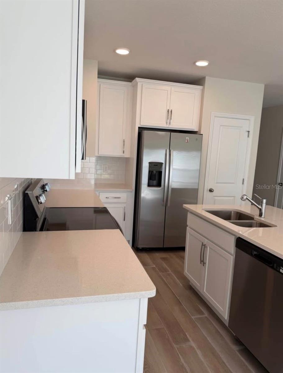 EDEN AT CROSS PRAIRIE PH 2 - Residential Lease