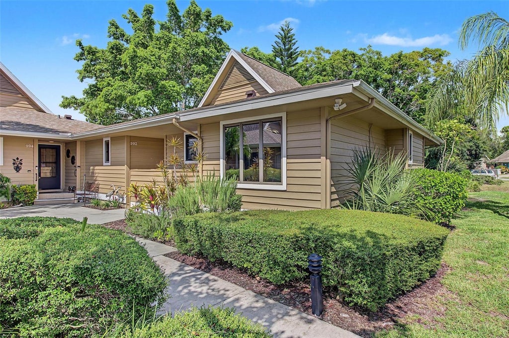 Photo of 992 Spinnaker Court, Tarpon Springs, FL 34689 (MLS # TB8552728)