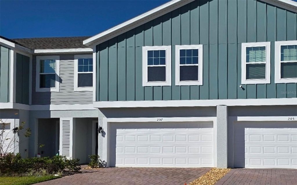 Photo of 207 Glass Onion Drive, Groveland, FL 34737 (MLS # O6368068)