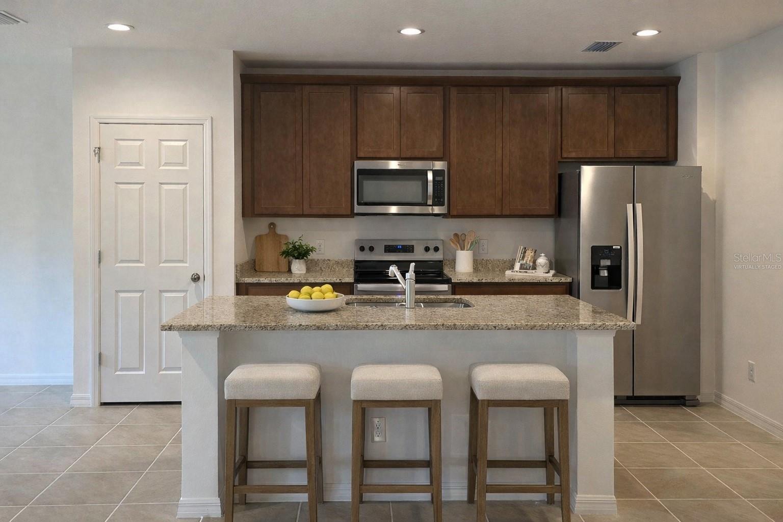 207 GLASS ONION DRIVE